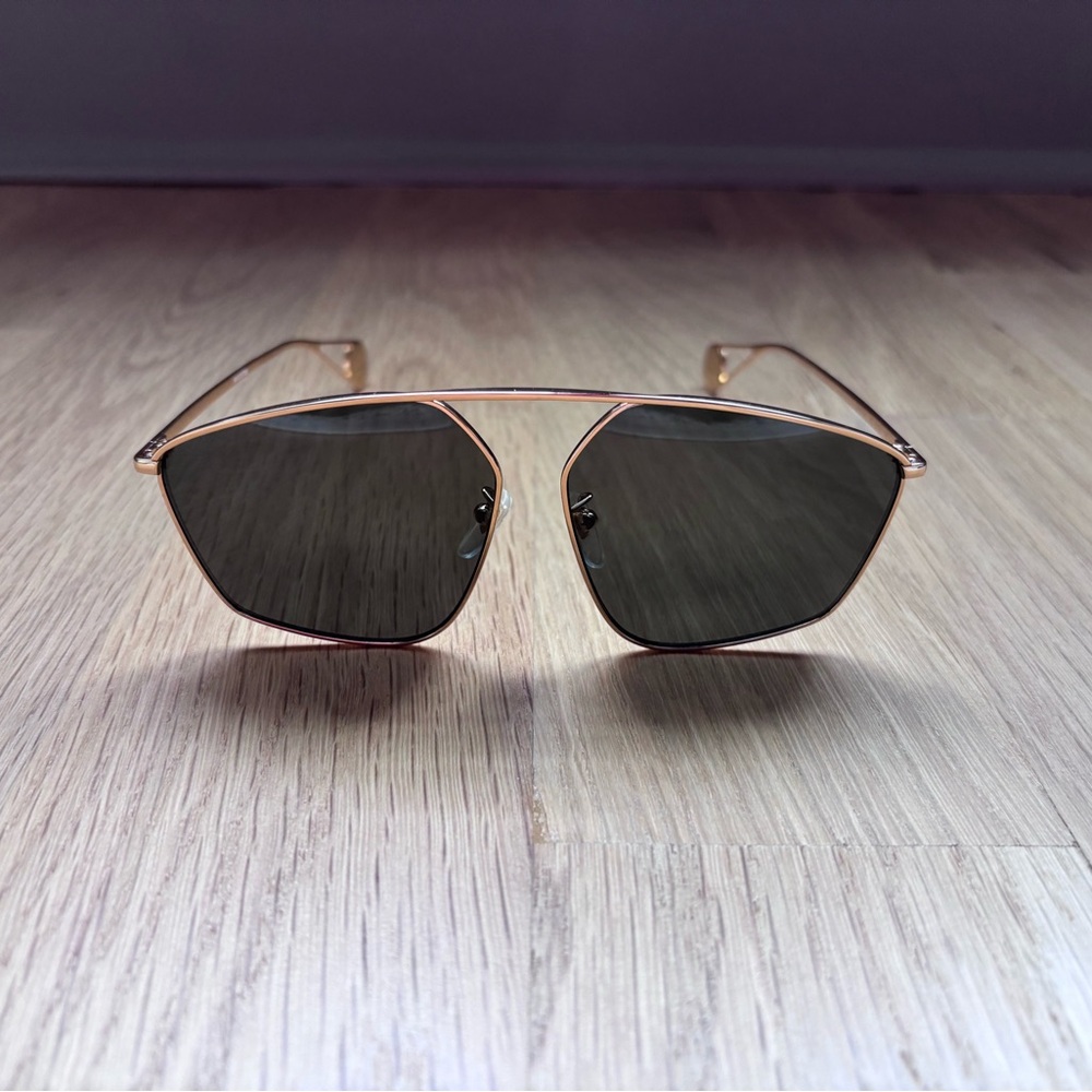 Gucci Gold Metal Frame Sunglasses with Dark Gray Lenses